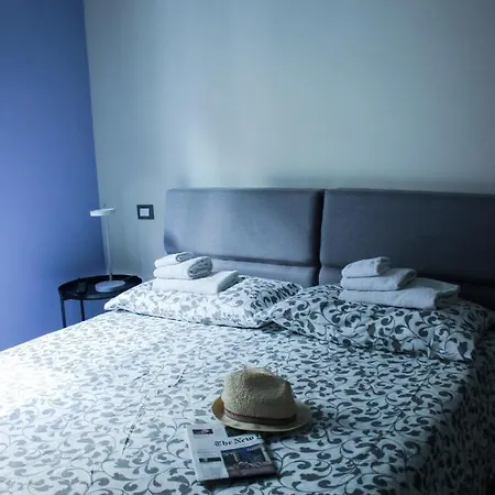 Apartament Luccastay 99 *